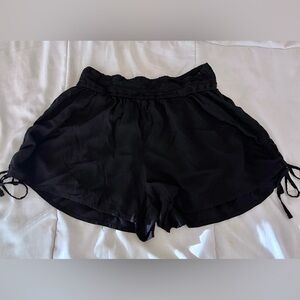 Hollister Black Pull On Elastic Waist Side Drawstring Lightweight Shorts Size S